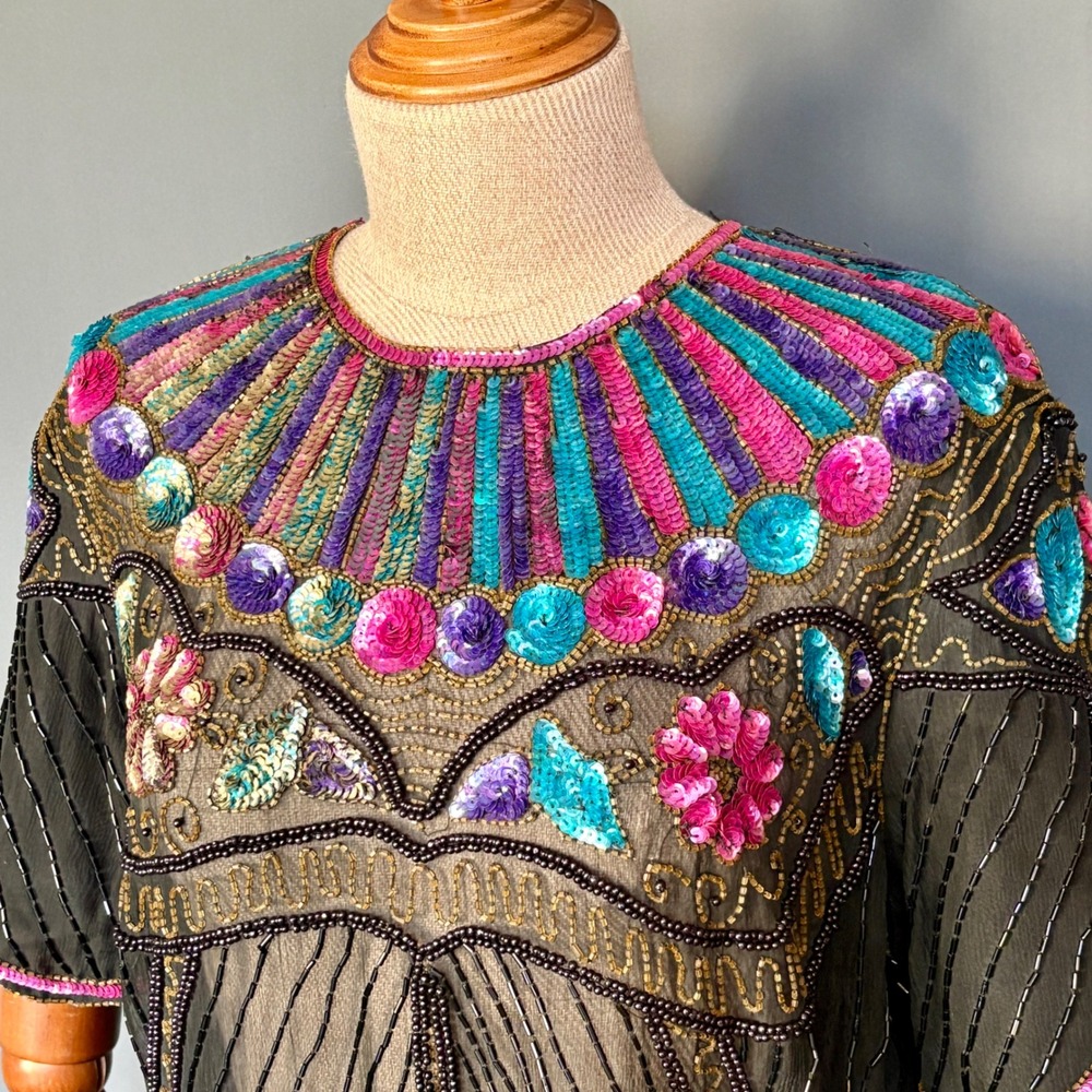 Leslie Fay Evenings Sequin & Beaded Blouse | Sz Medium | 1980s Vintage 100% silk